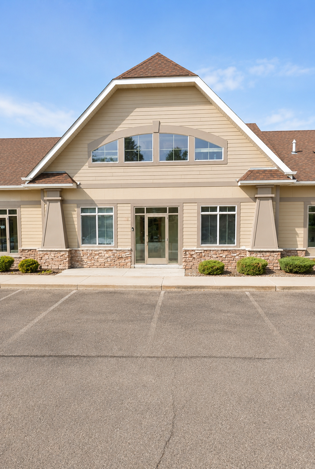 7965  Stone Creek Drive, Chanhassen, MN