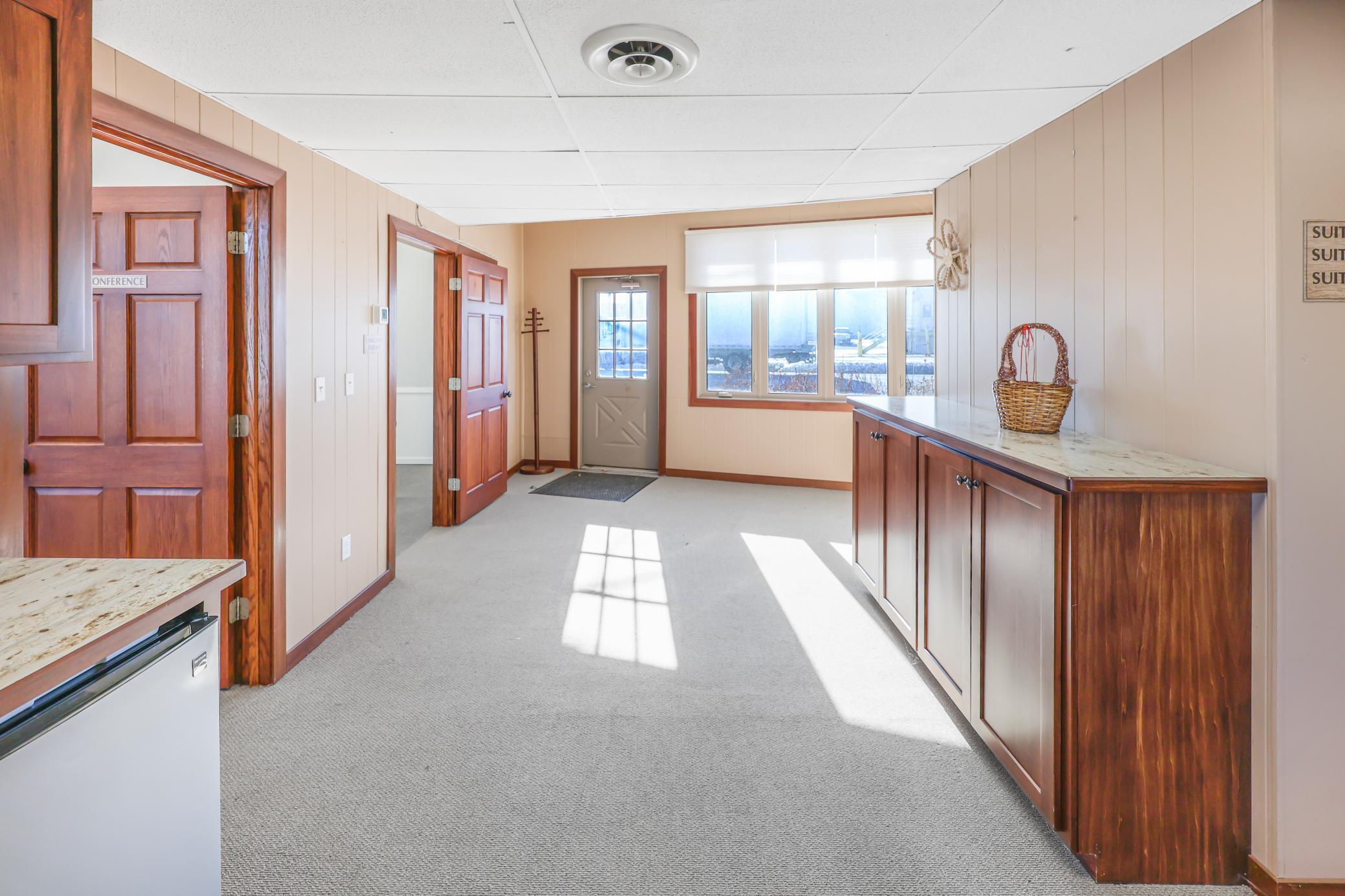 105 E Depot Street, Litchfield, MN