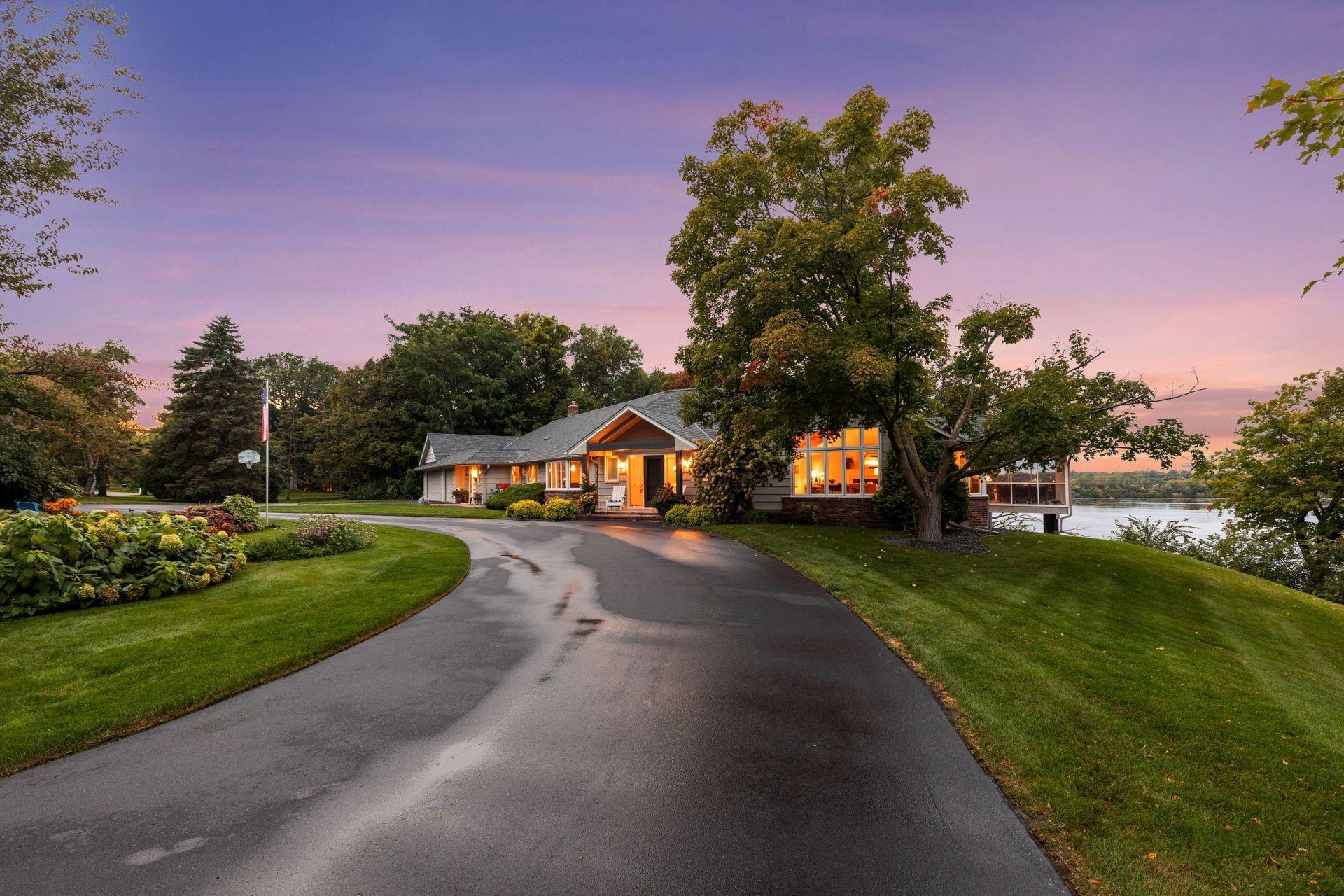 3  Birdie Lane, Chaska, MN