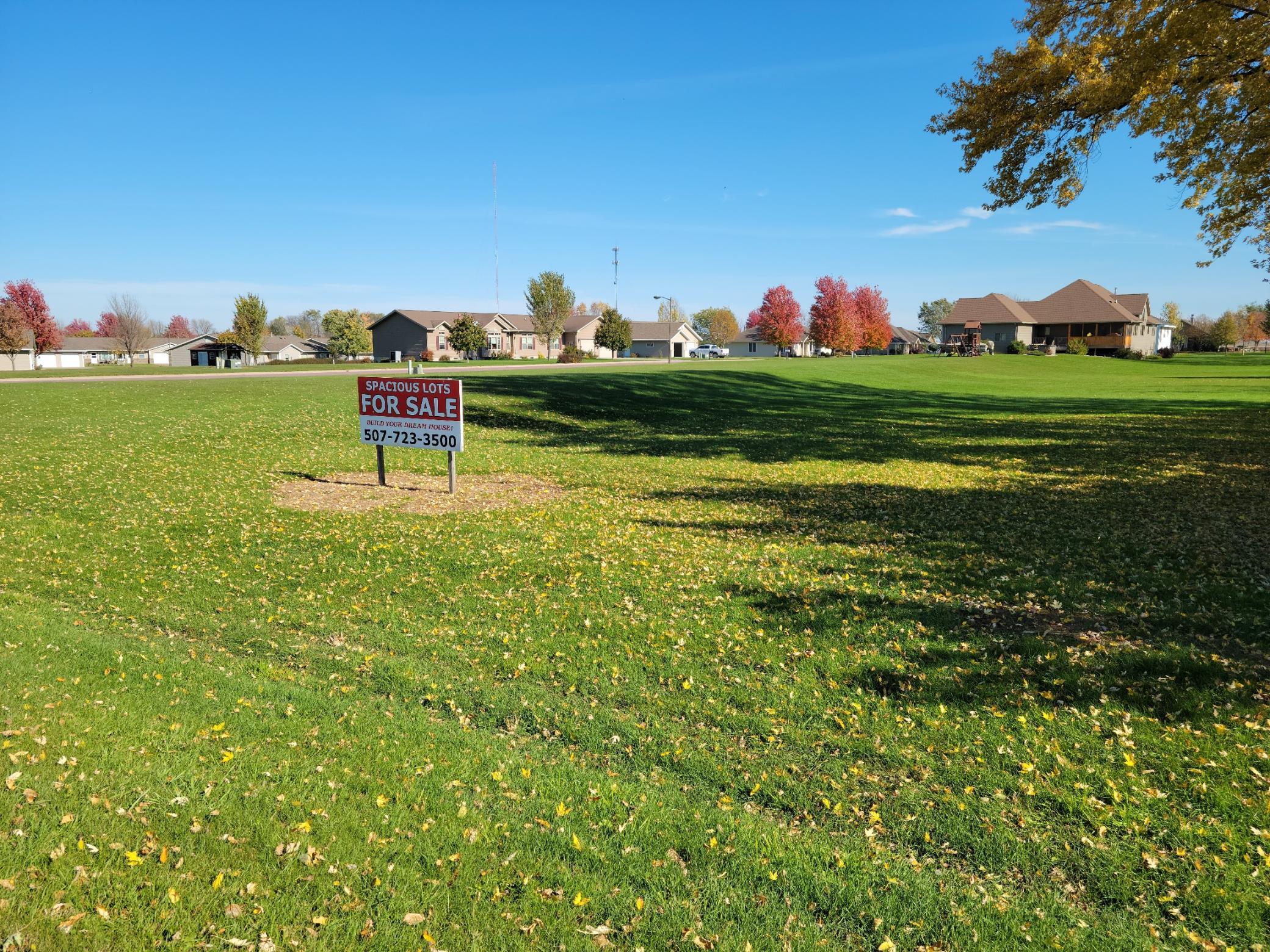 xxx  Appel, Springfield, MN