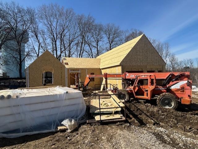 2683  Lakeview Court, Little Canada, MN