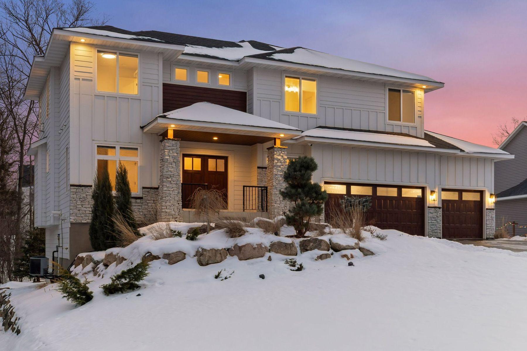 18305  Dove Court, Eden Prairie, MN