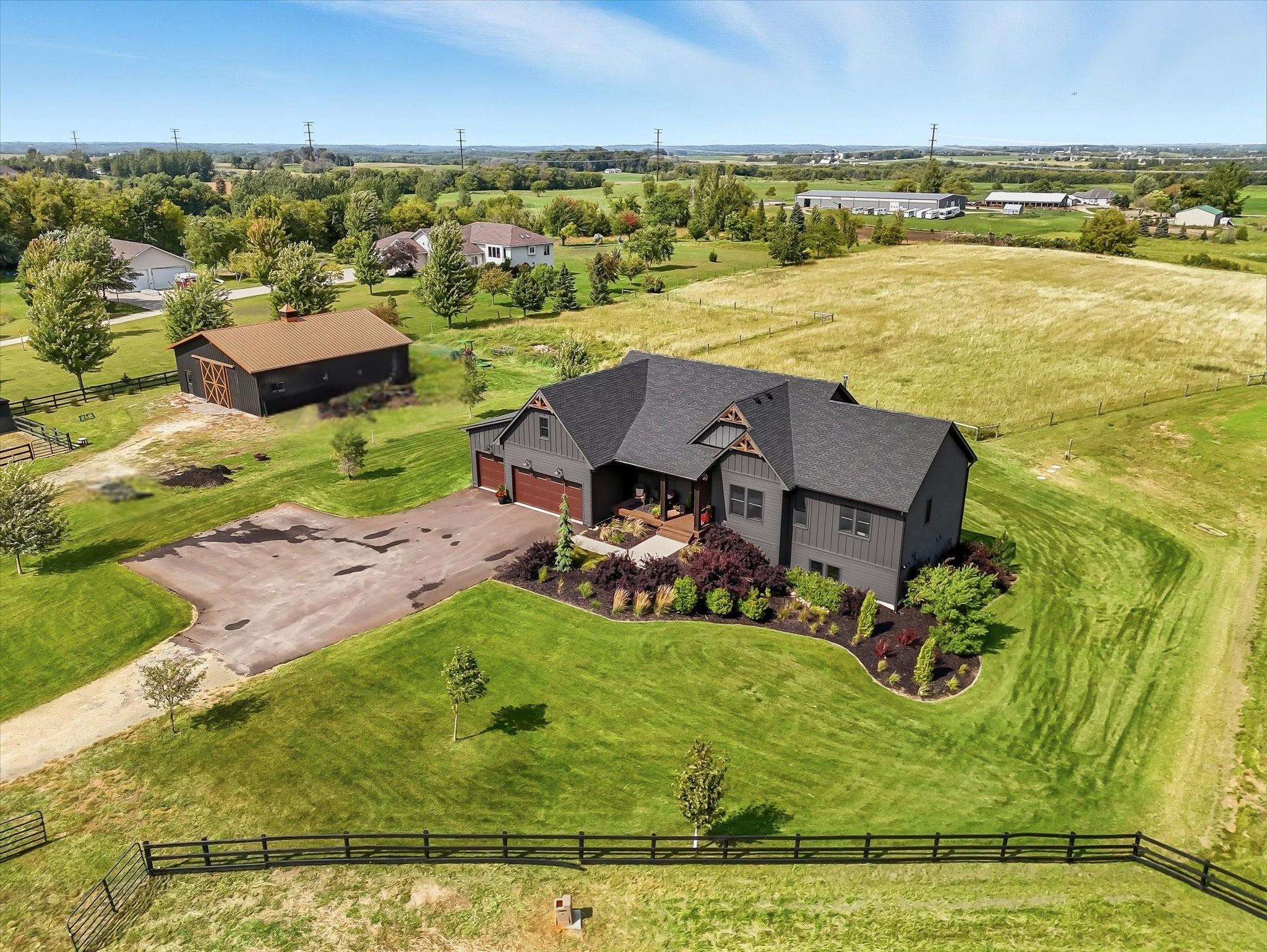 7604 E 250th Street, Elko New Market, MN