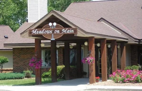 611  Main Street S, Renville, MN