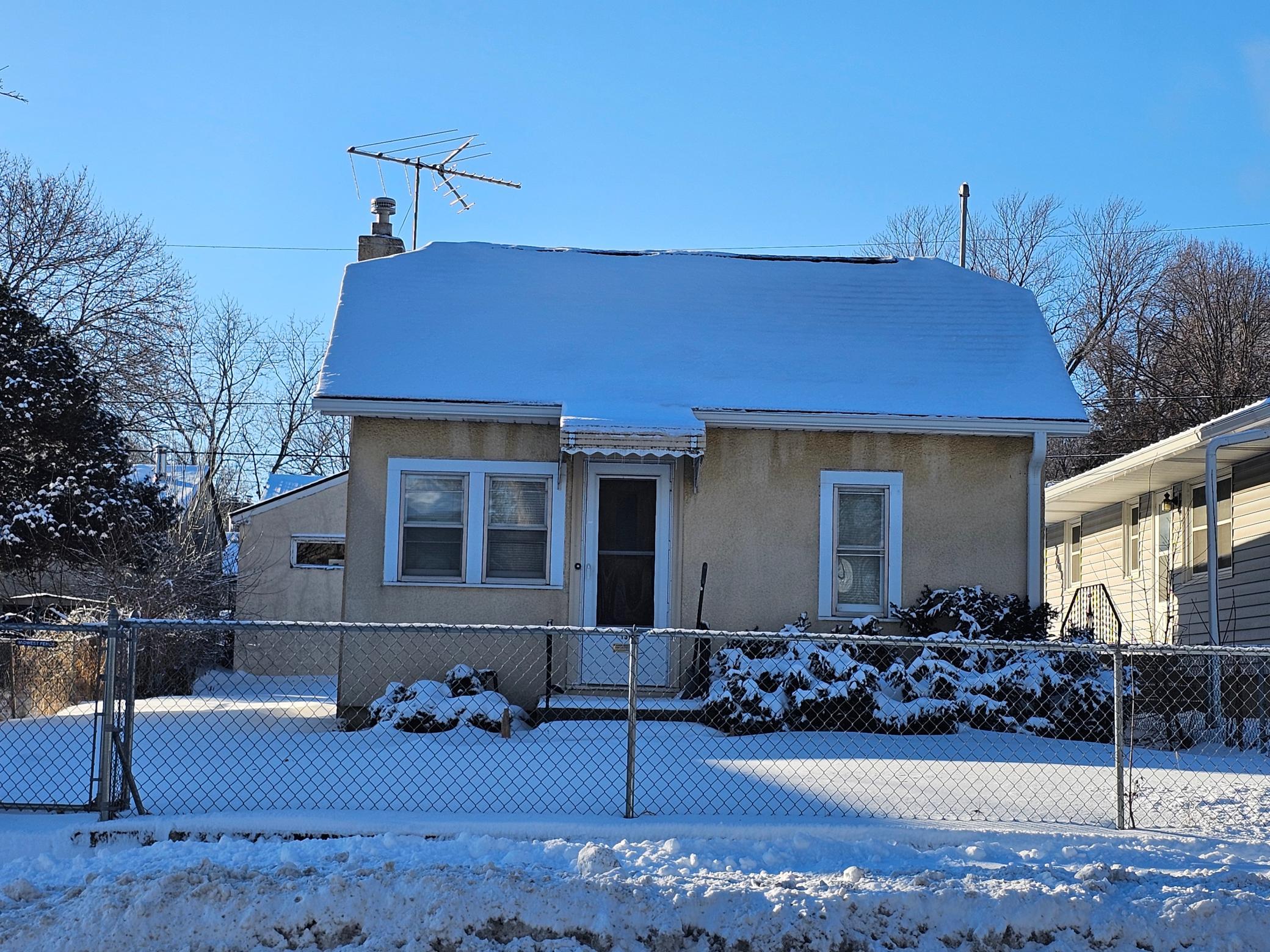 136  15th Avenue S, South Saint Paul, MN