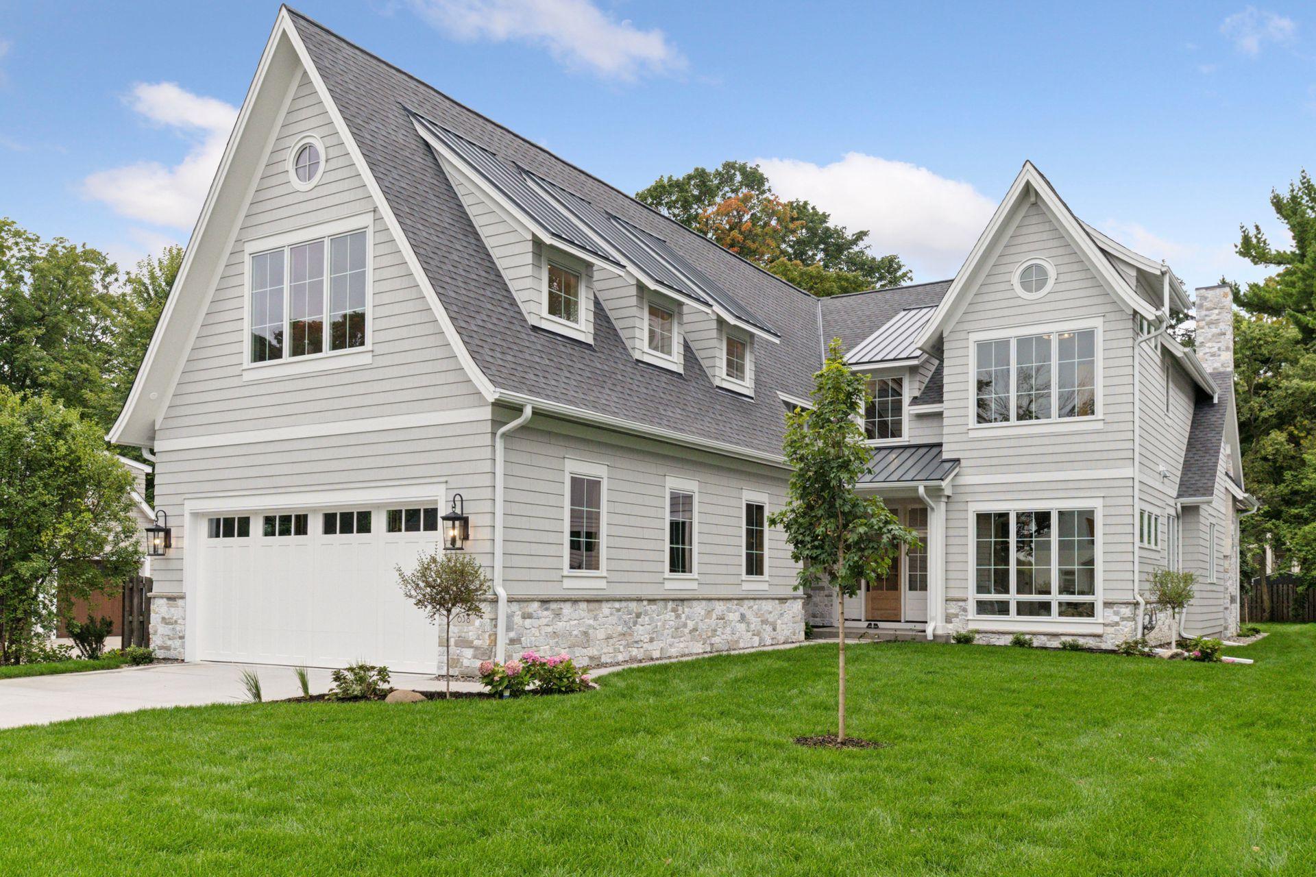 638  Gardner Street, Wayzata, MN