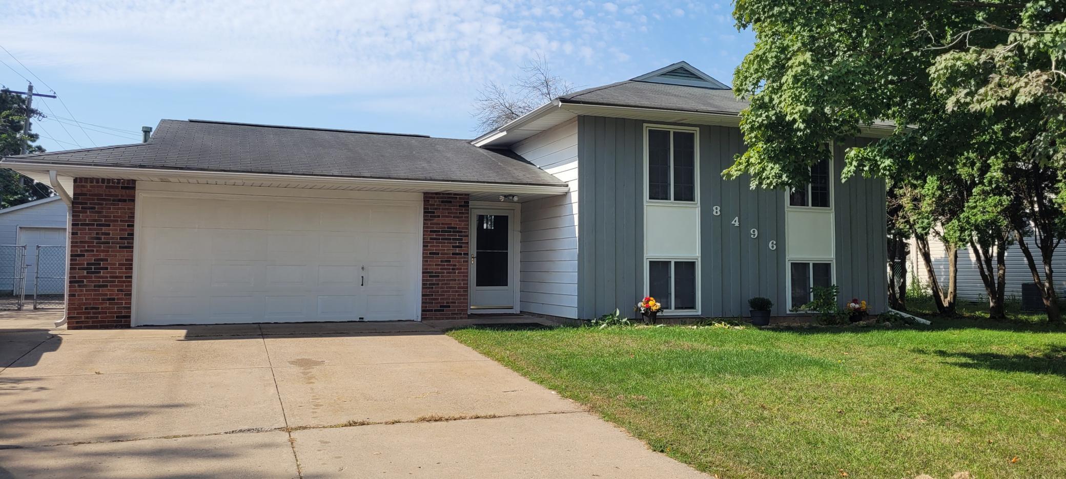 8496  Harkness Road S, Cottage Grove, MN