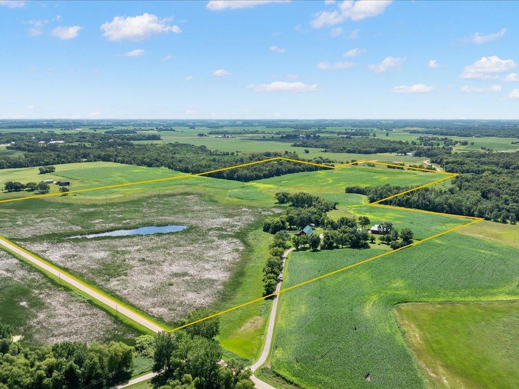 18625-  62nd Street, New Germany, MN