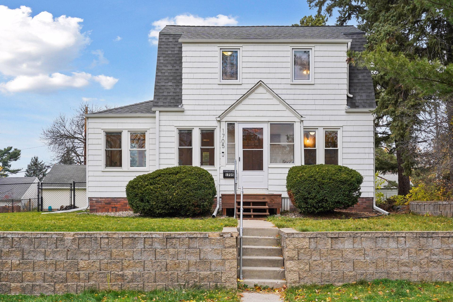 1705  Ivy Avenue E, Saint Paul, MN