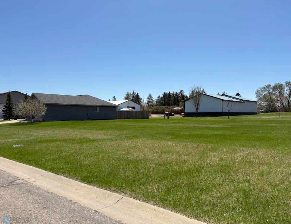 905  Red Willow Drive, Frazee, MN