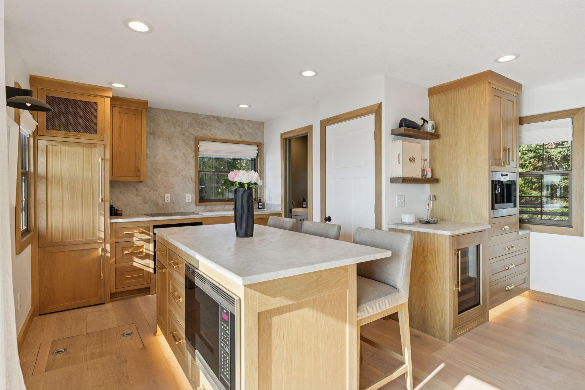 5669  Hugo Road, White Bear Twp, MN