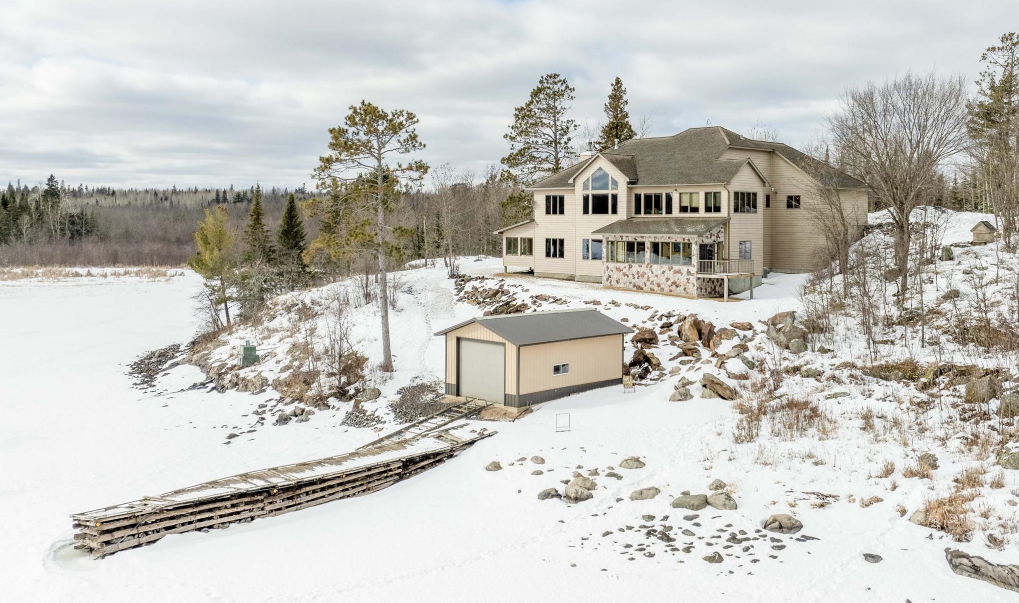 10124  Timberwolf Trail, Kabetogama, MN