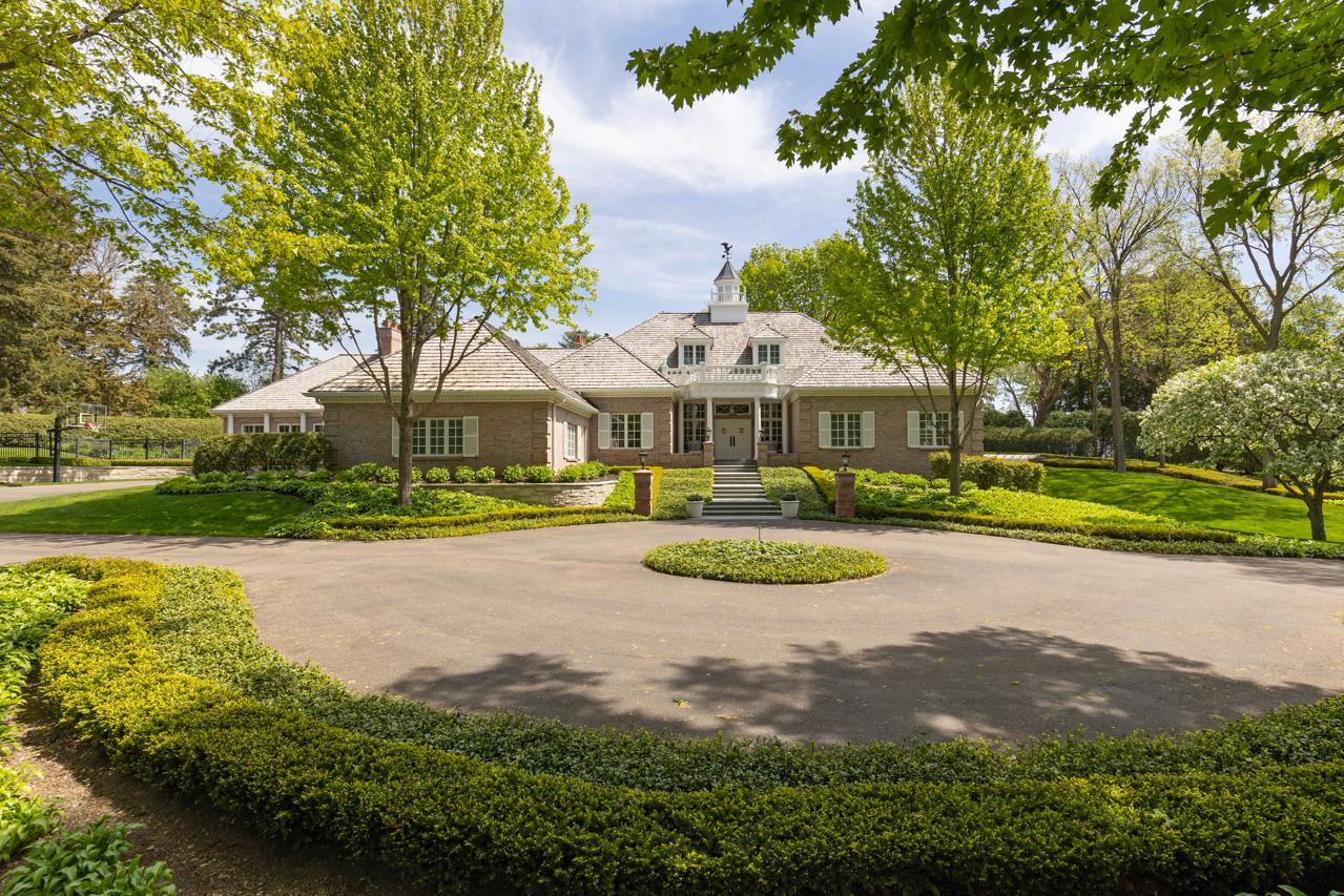 546  Harrington Road, Wayzata, MN