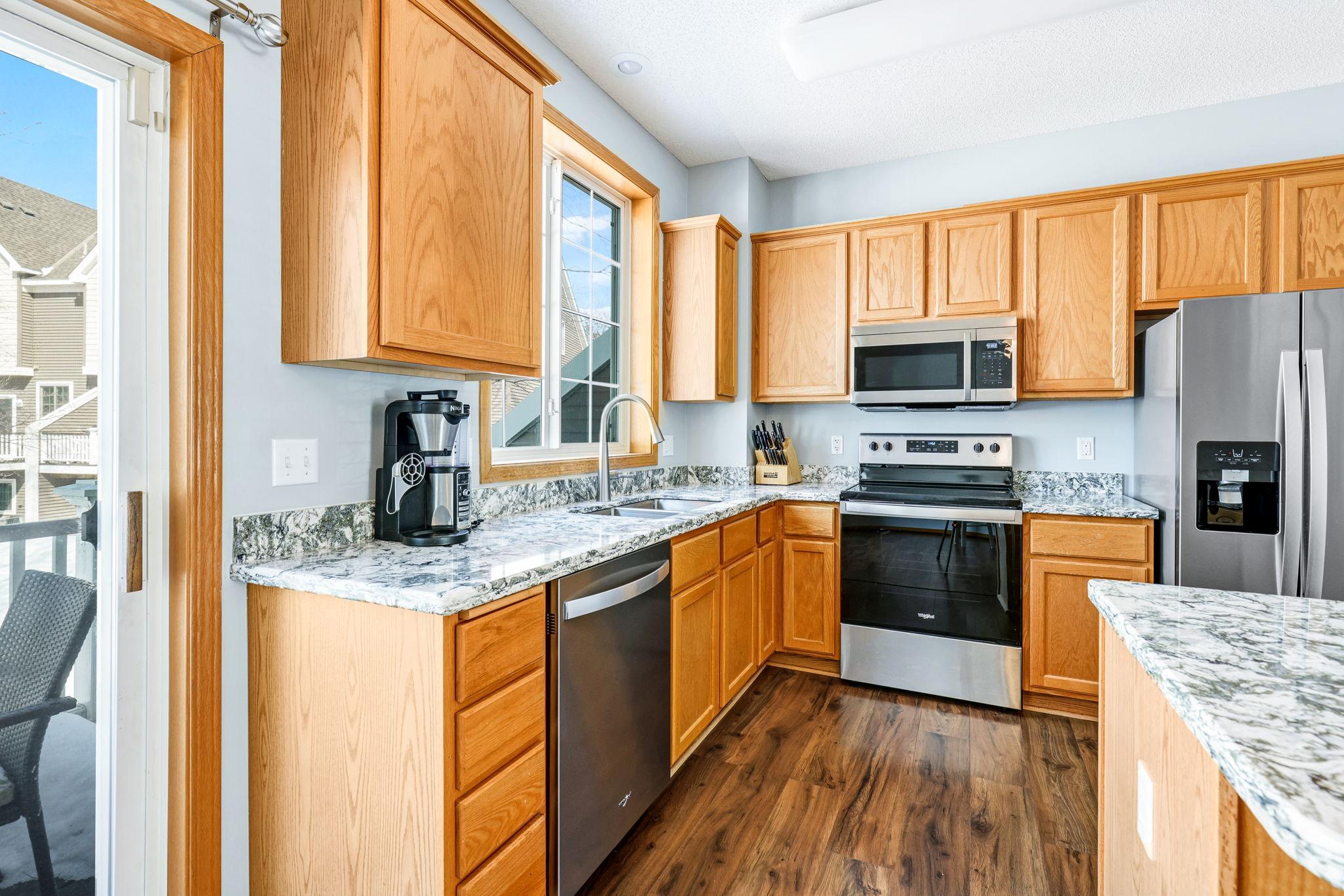 10514  8th Avenue N, Plymouth, MN