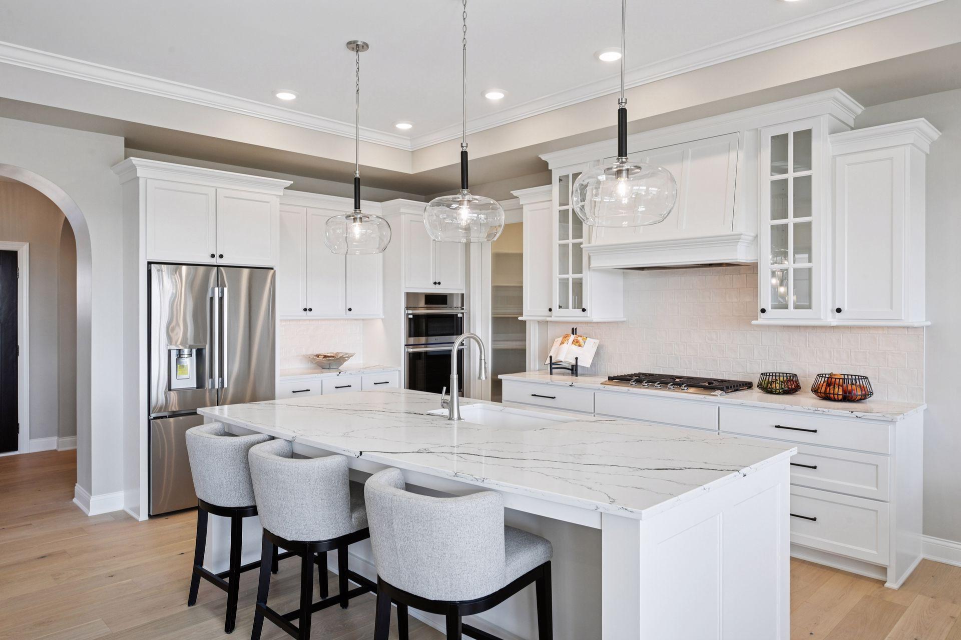 9085  Mills Lane, Chanhassen, MN