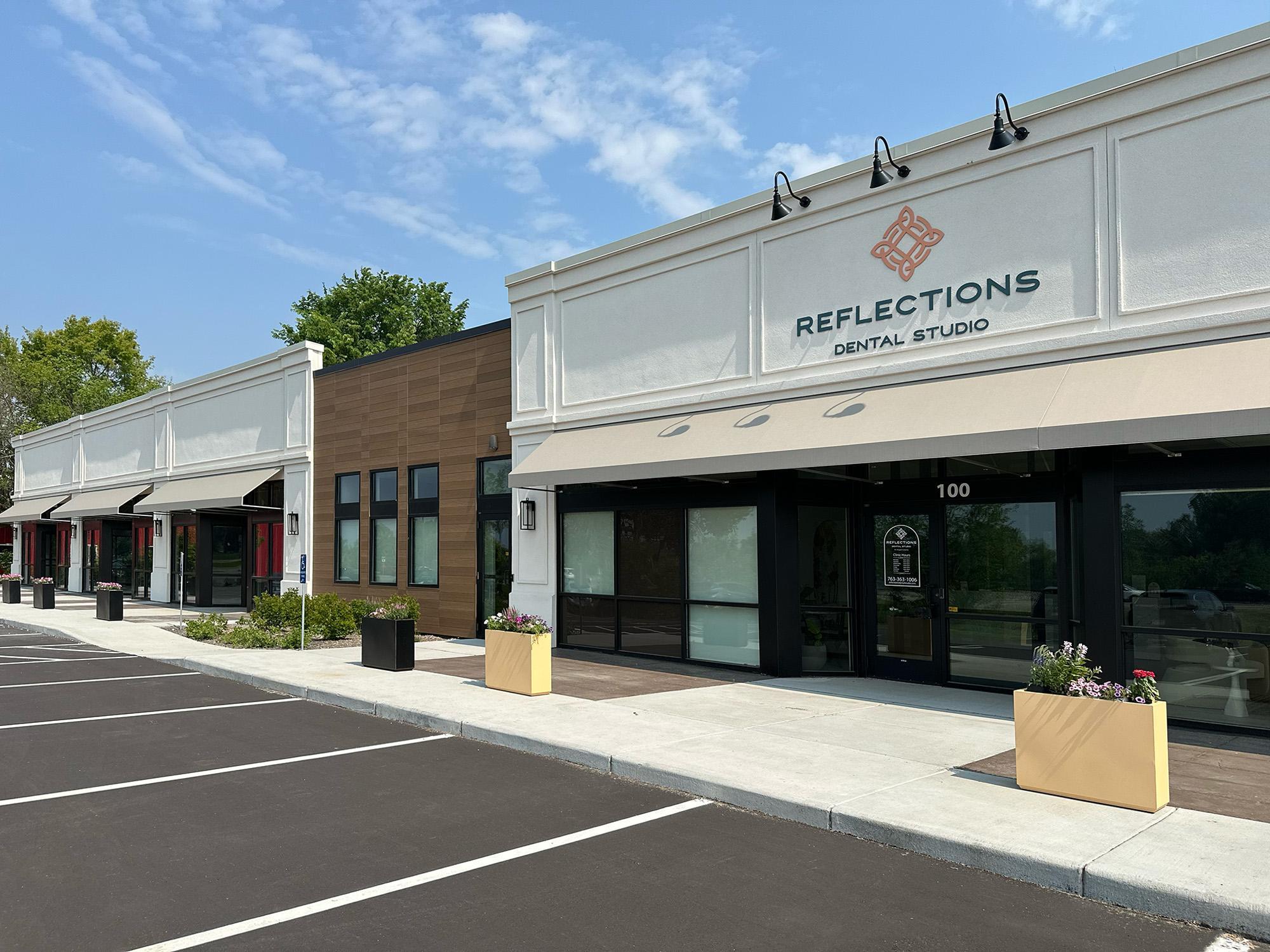 872  Highway 55, Medina, MN