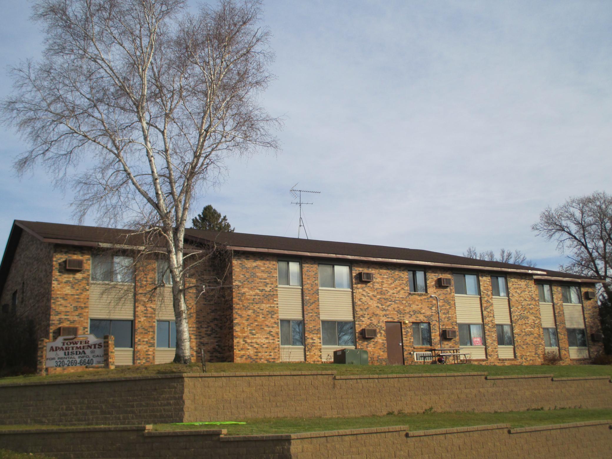 110  1st Street N, Evansville, MN