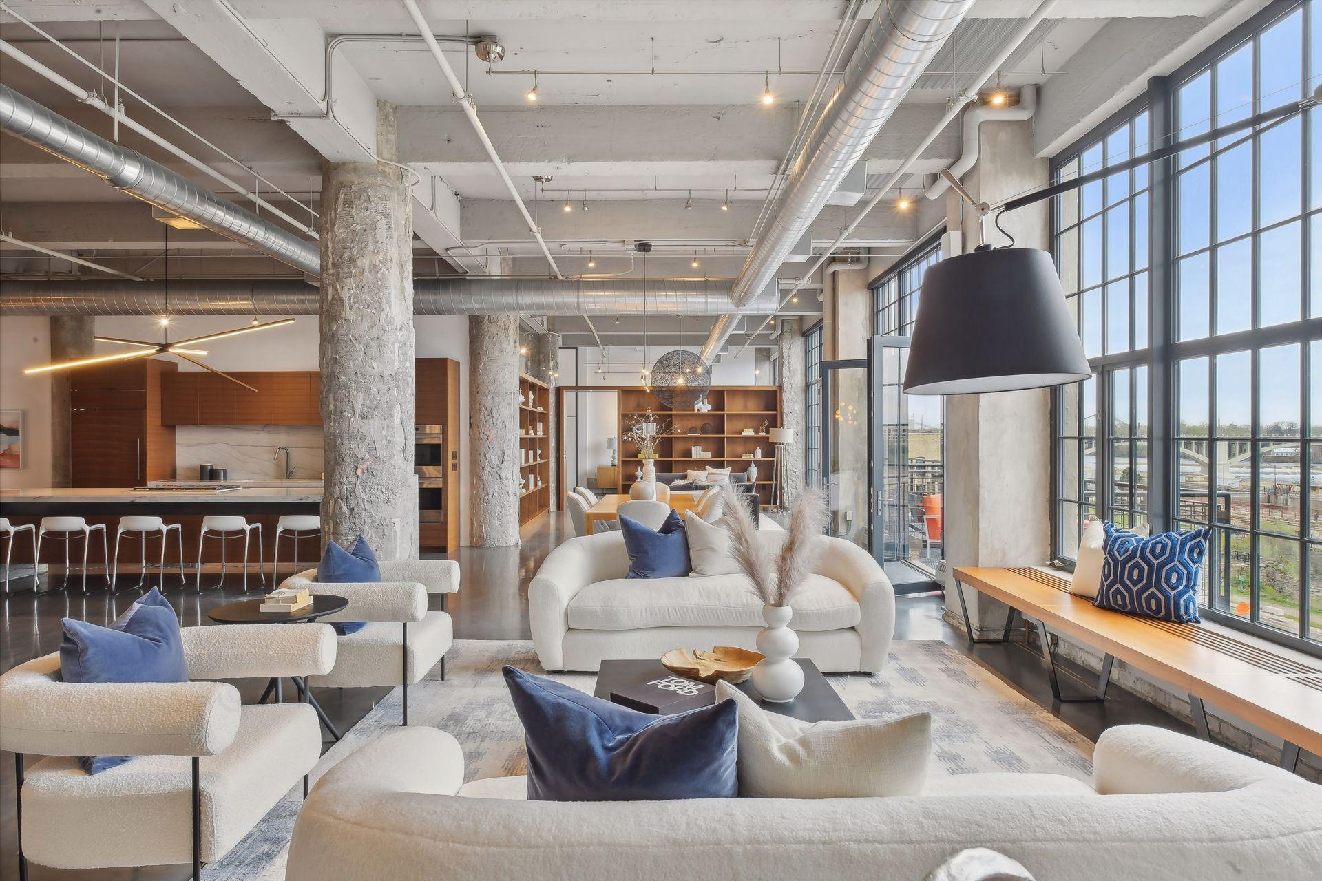 700 S 2nd Street, Minneapolis, MN