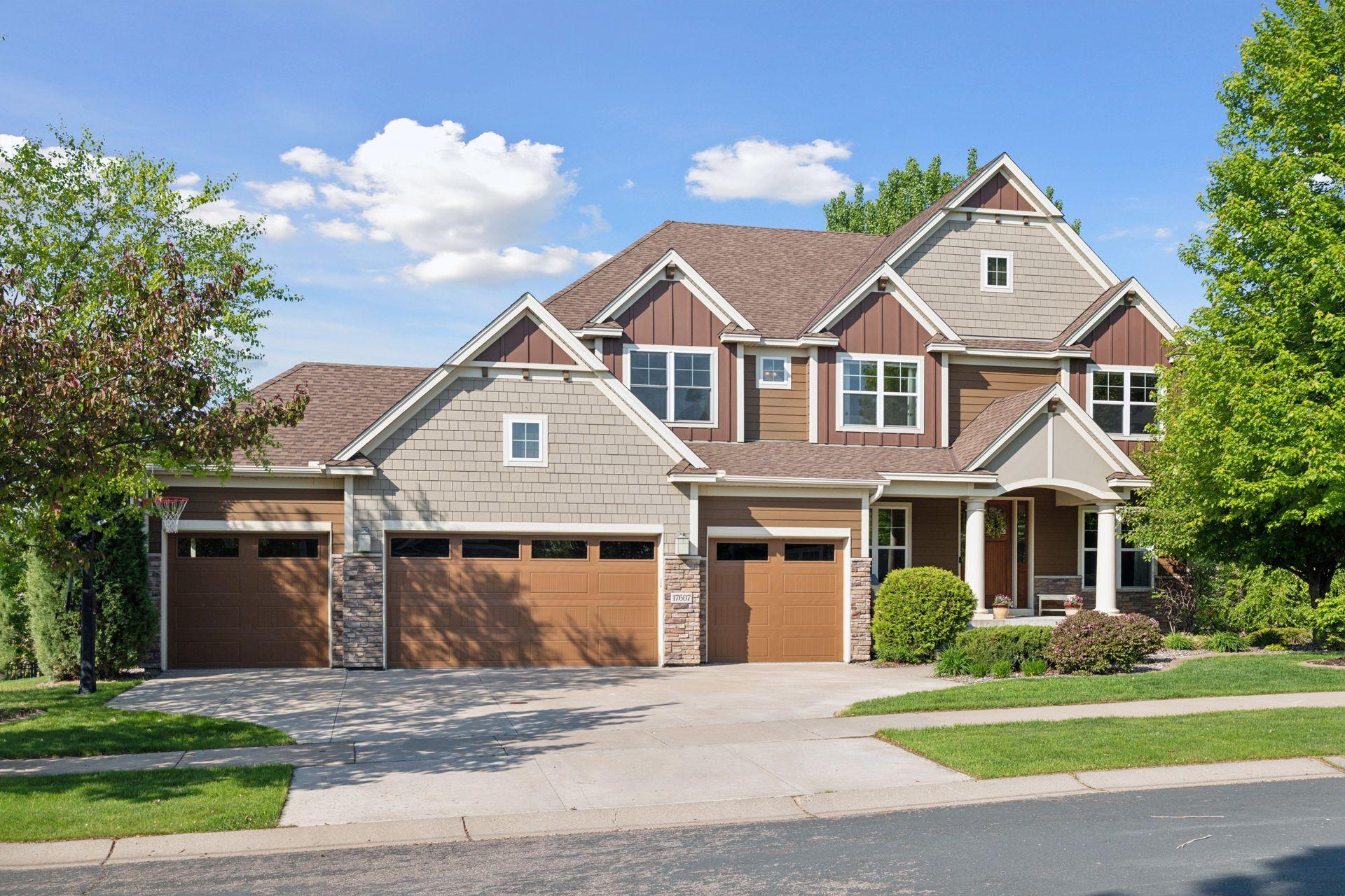 17607  64th Place N, Maple Grove, MN