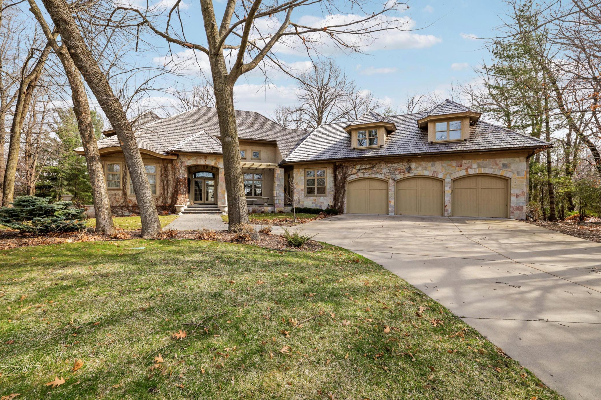 15330  Masons Pointe, Eden Prairie, MN
