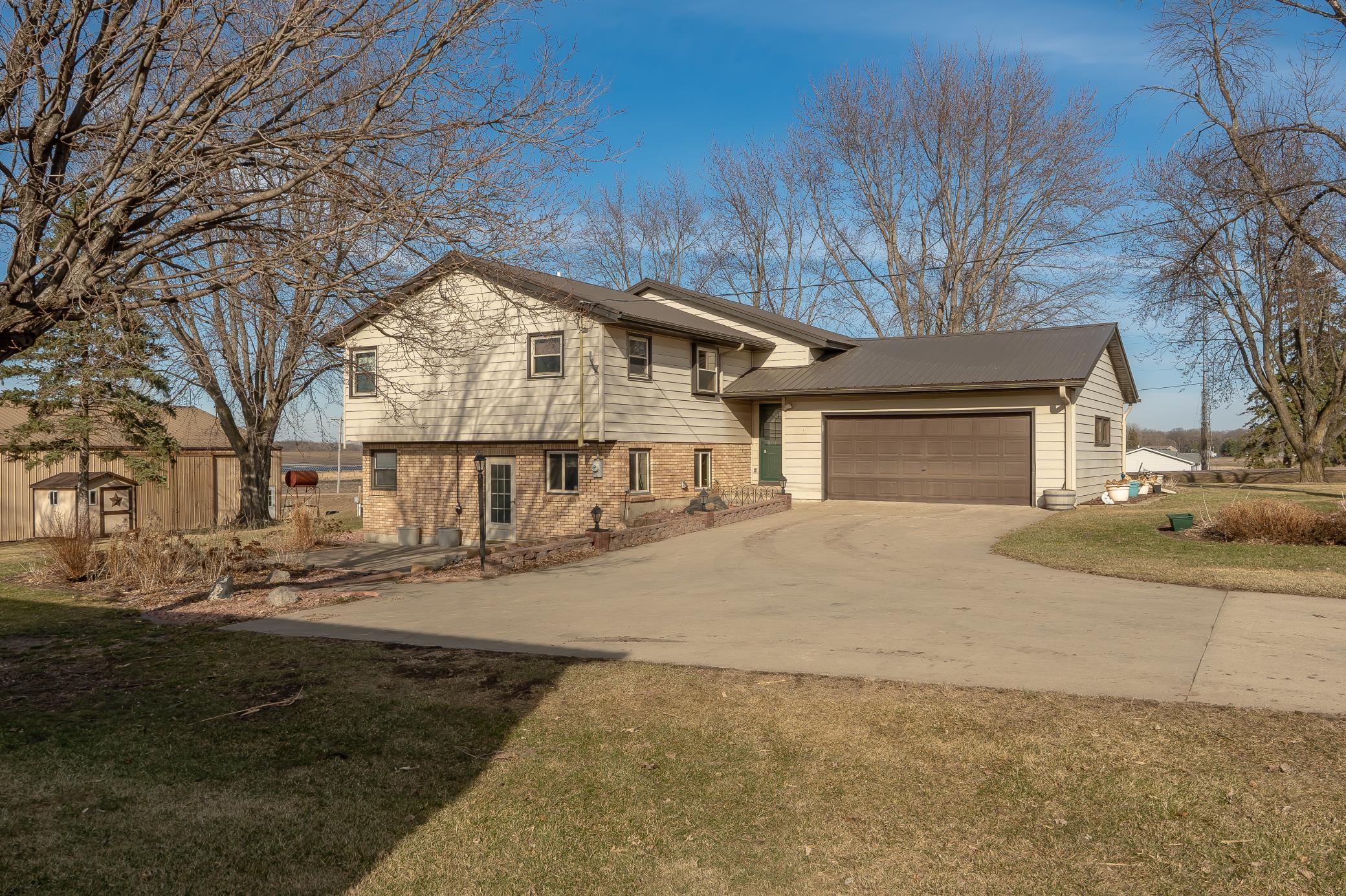 10460  County Road 50, Cologne, MN