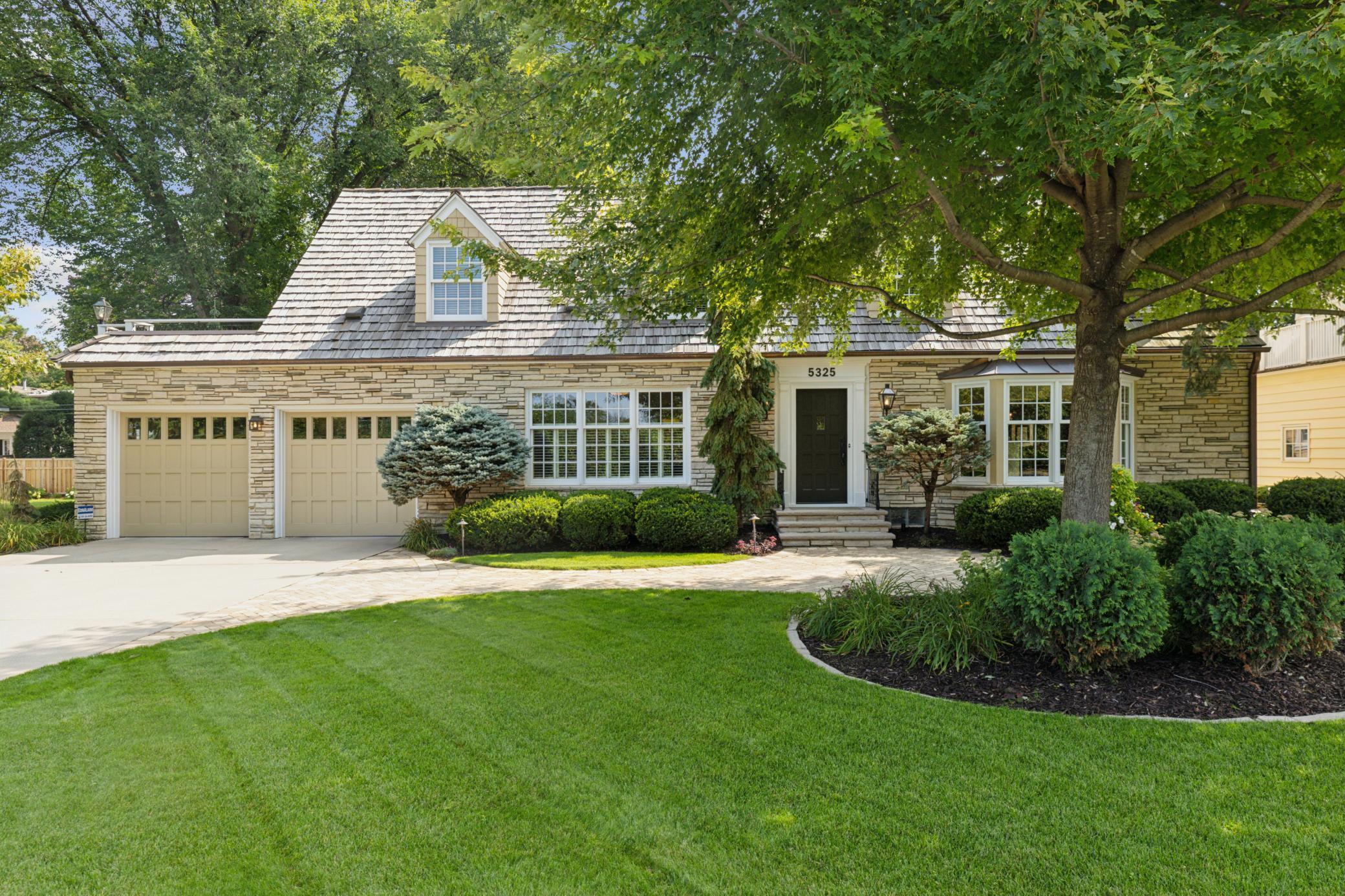 5325  Wooddale Avenue, Edina, MN