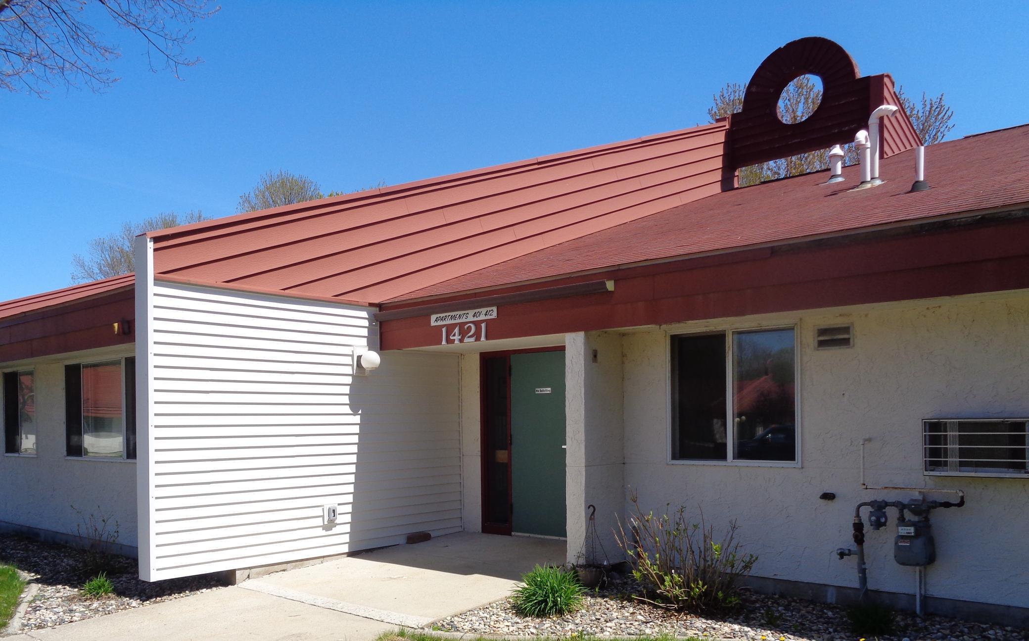 1421  Lake Avenue NW, Willmar, MN