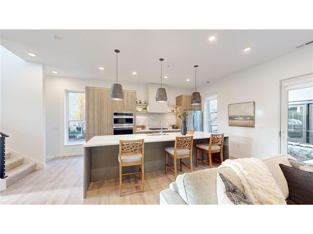 2  West Drive, Excelsior, MN