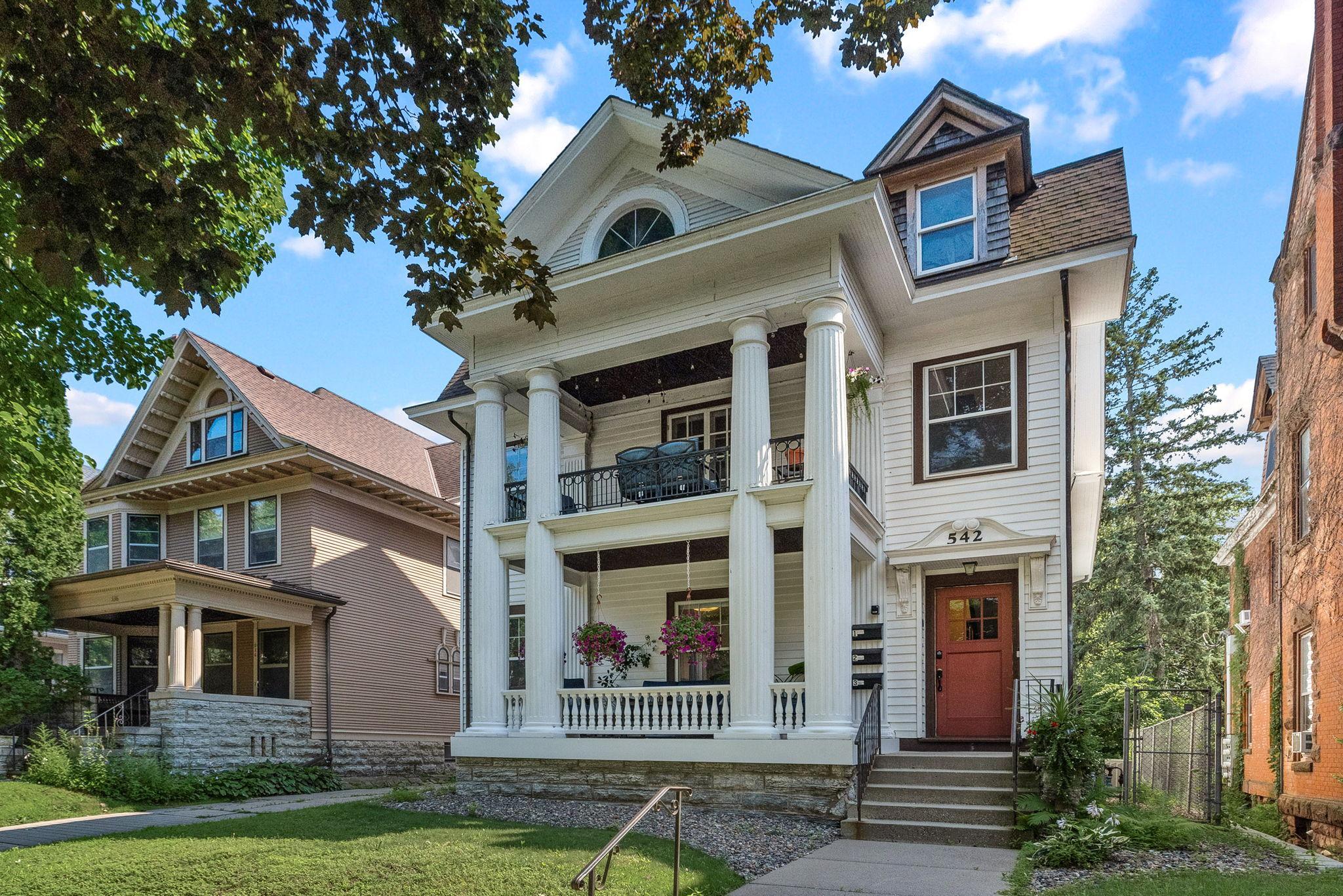 542  Portland Avenue, Saint Paul, MN
