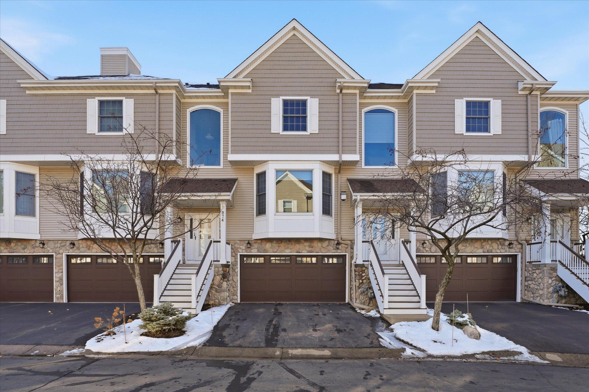 972  Fairfield Court, Minnetonka, MN