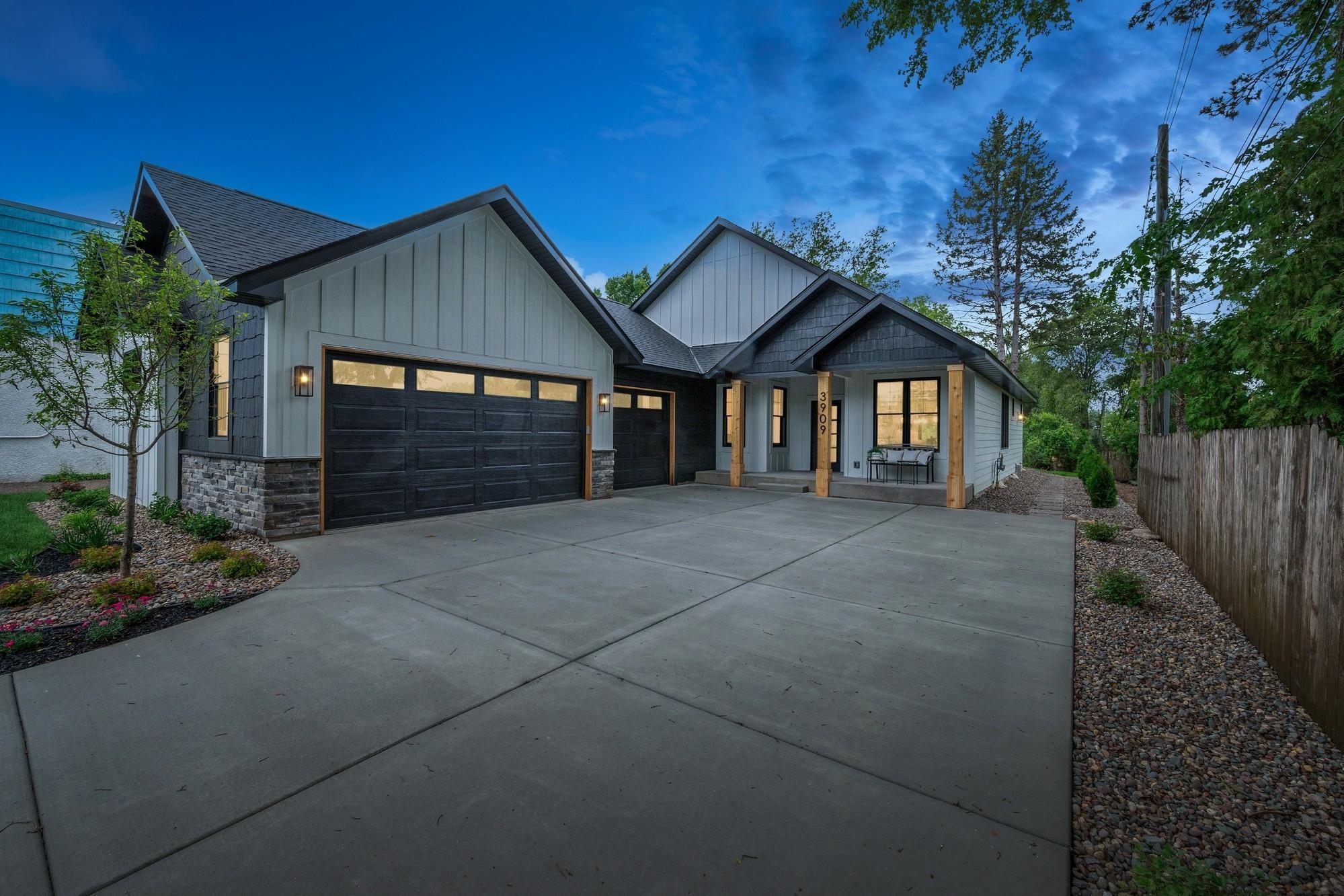 3909 W 54th Street, Edina, MN