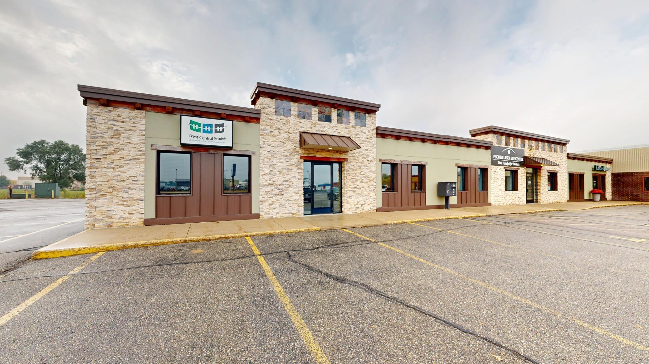 1380 E Bridge Street, Redwood Falls, MN