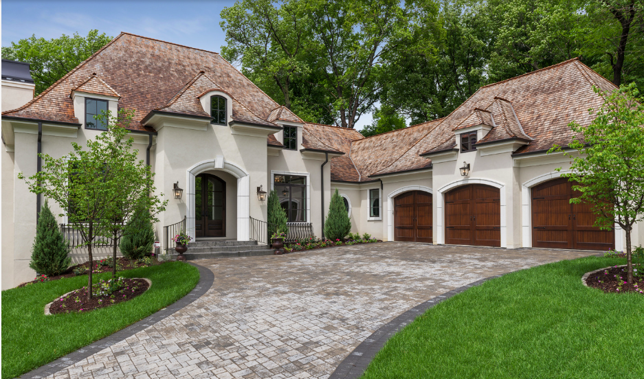 405  Carpenters Point, Wayzata, MN