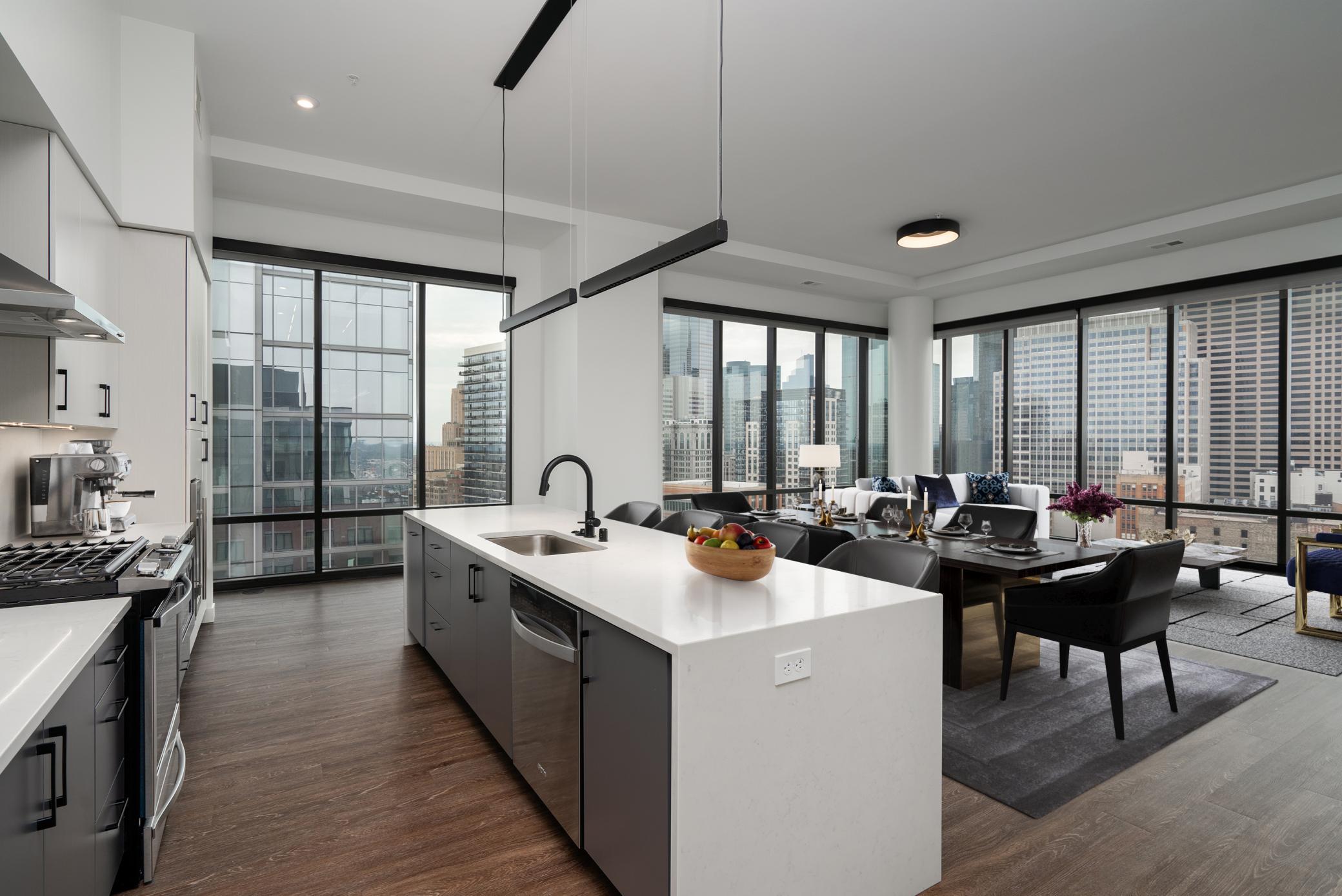 270  Hennepin Avenue, Minneapolis, MN