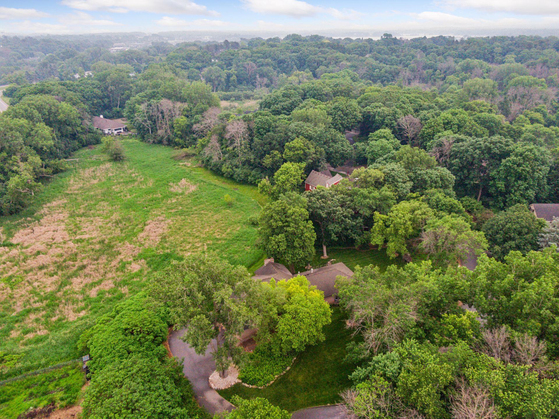 461  Peavey Lane, Wayzata, MN