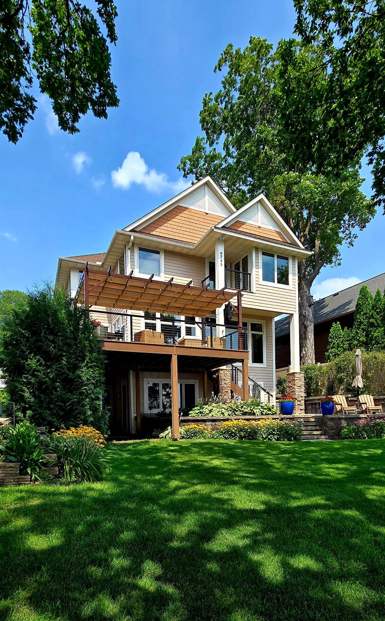 4743  Island View Drive, Mound, MN