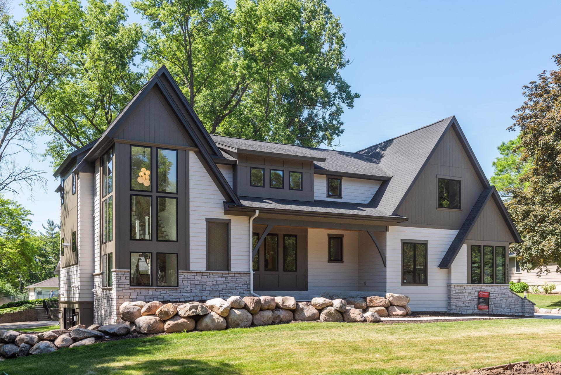 2800  Casco Point Road, Orono, MN