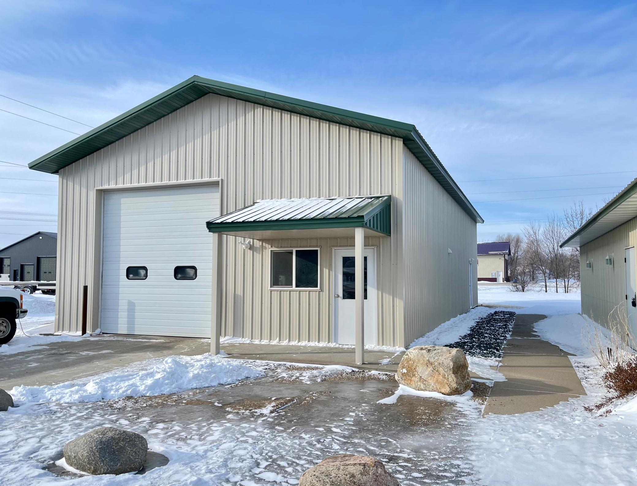 416 1/2 S Lake Avenue, Battle Lake, MN