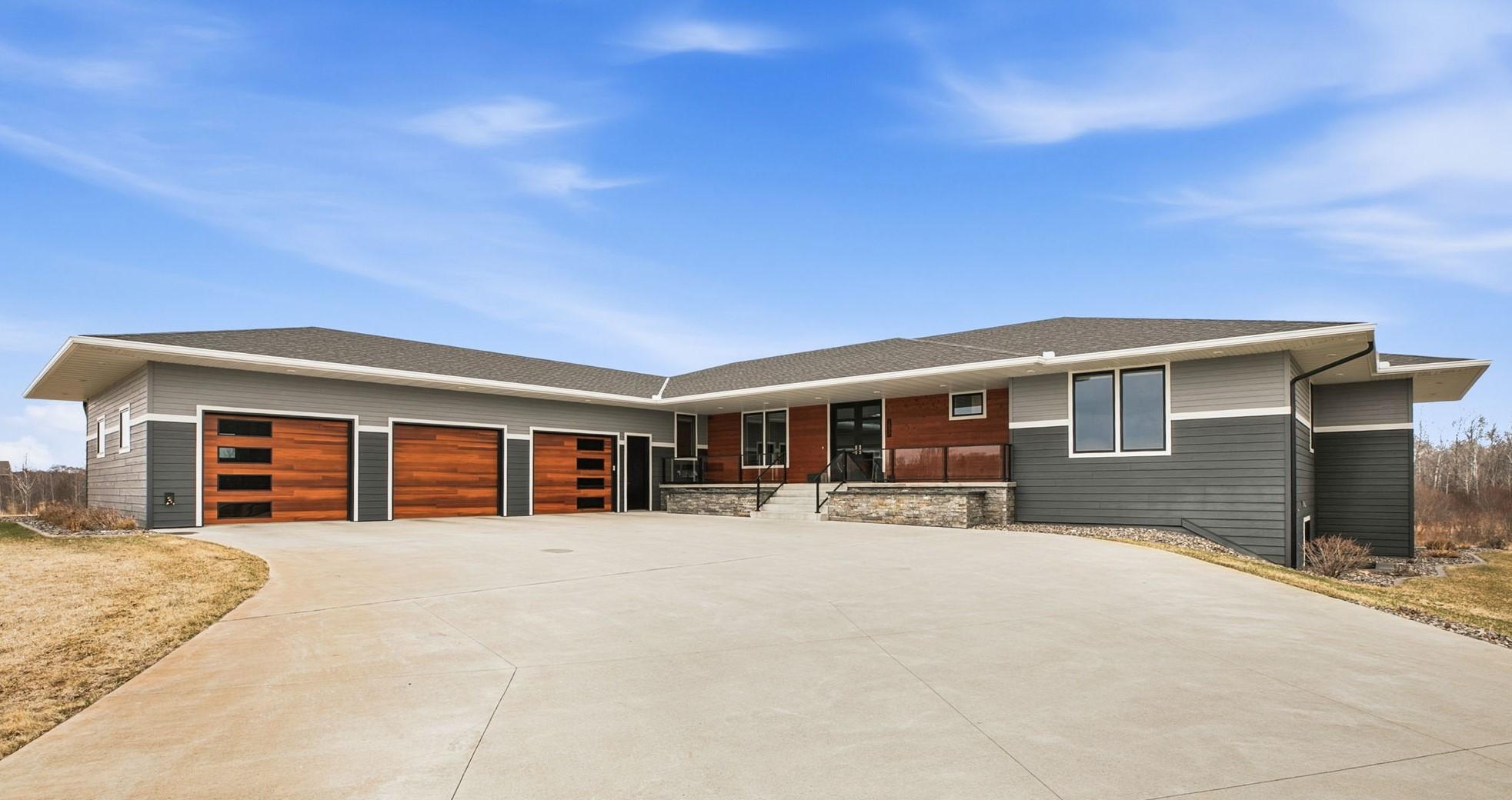 4215  32nd Street S, Saint Cloud, MN