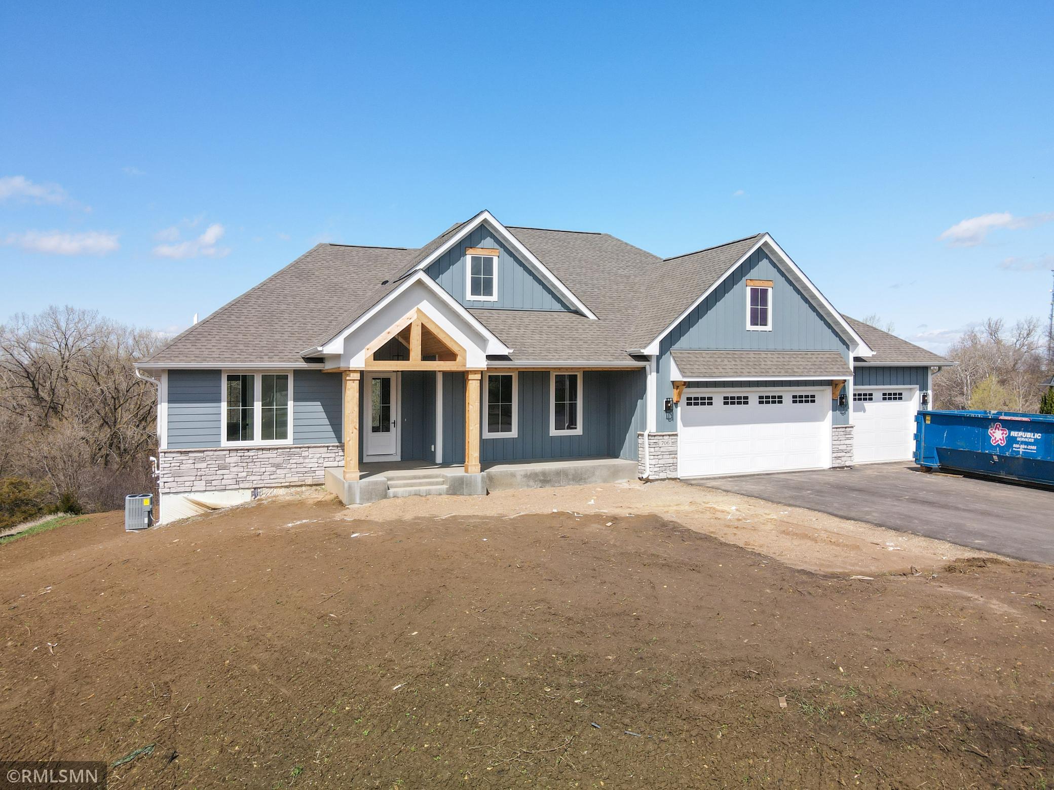 10484  56th Place N, Lake Elmo, MN