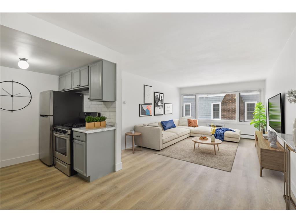 99 E 54th Street, Minneapolis, MN