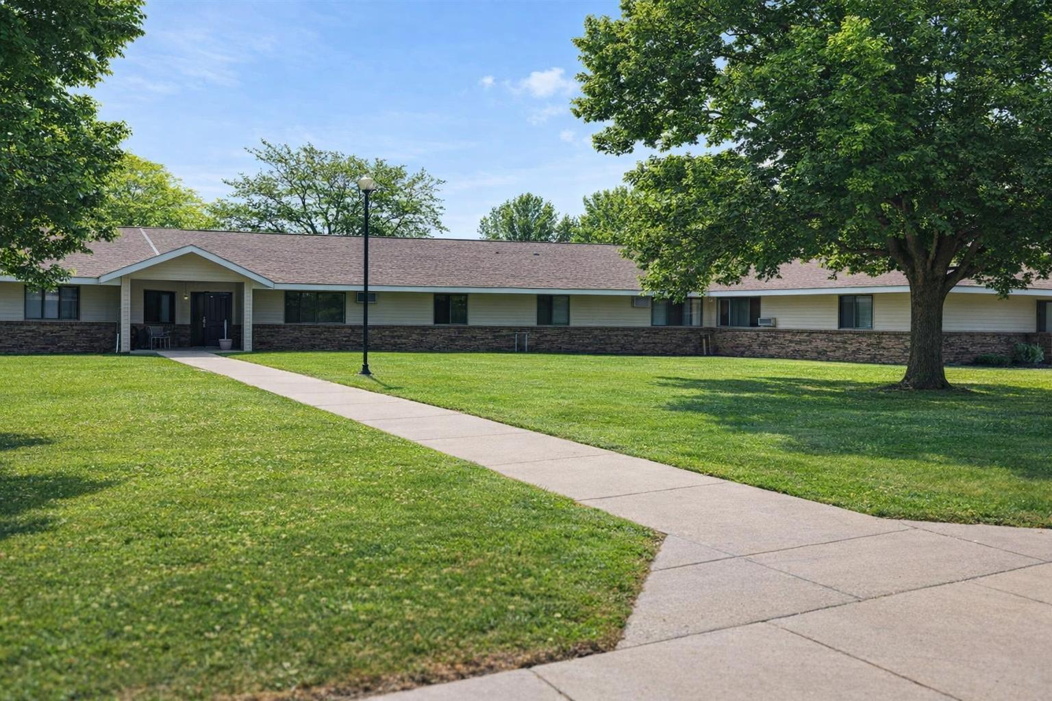 551  Lakeview Road, Heron Lake, MN