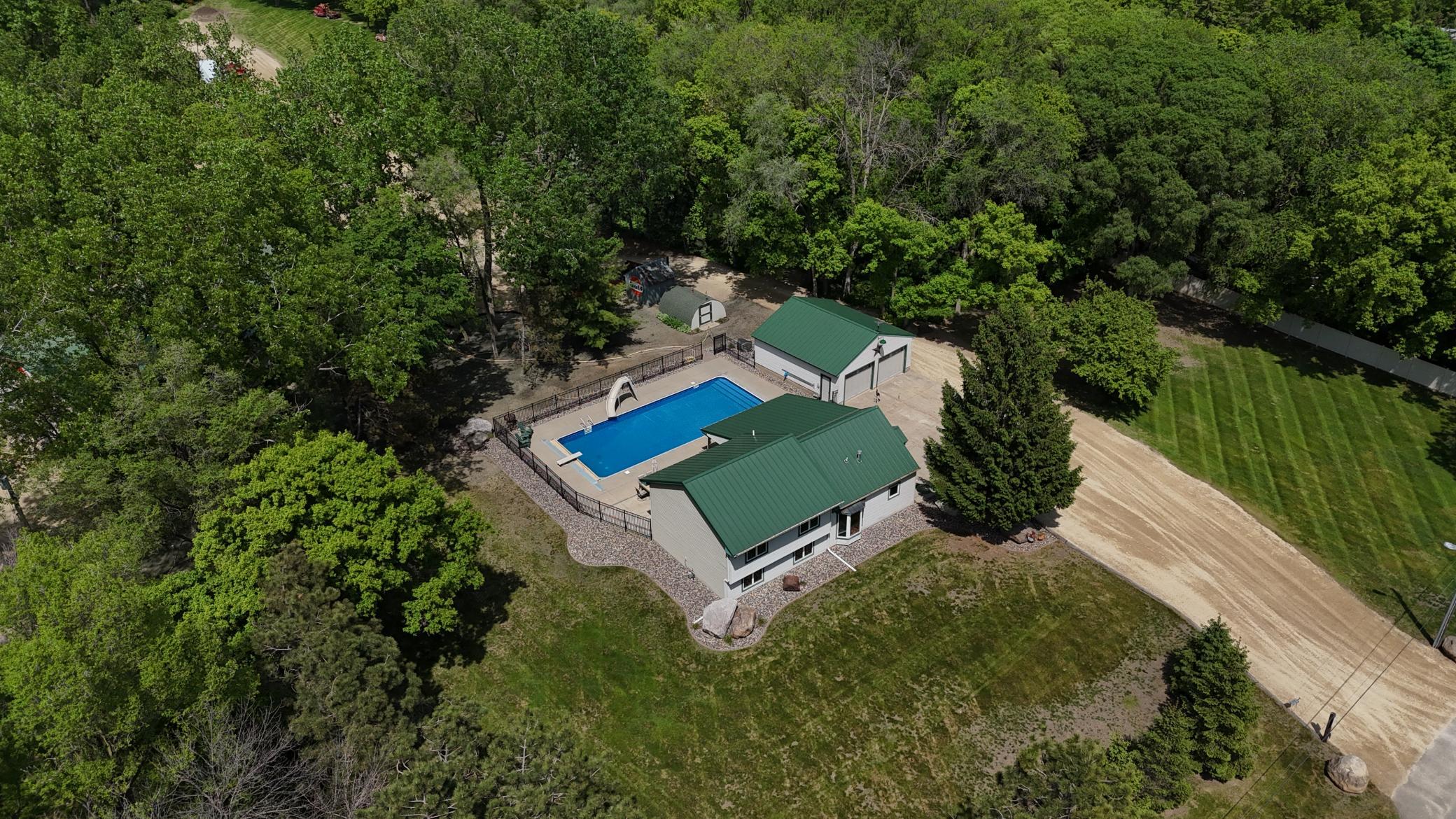 2511  Carver Avenue E, Maplewood, MN