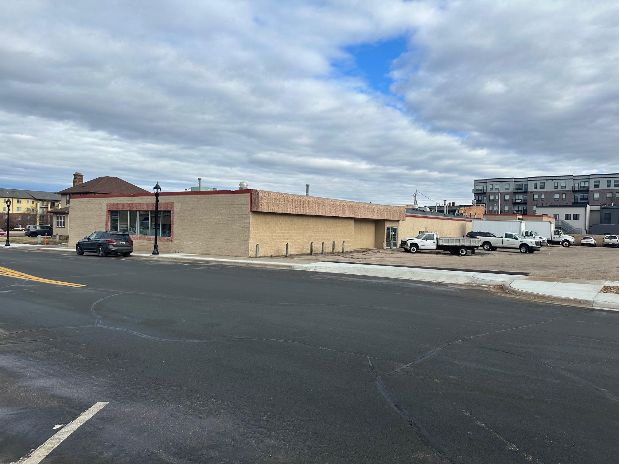 123  2nd Avenue W, Shakopee, MN