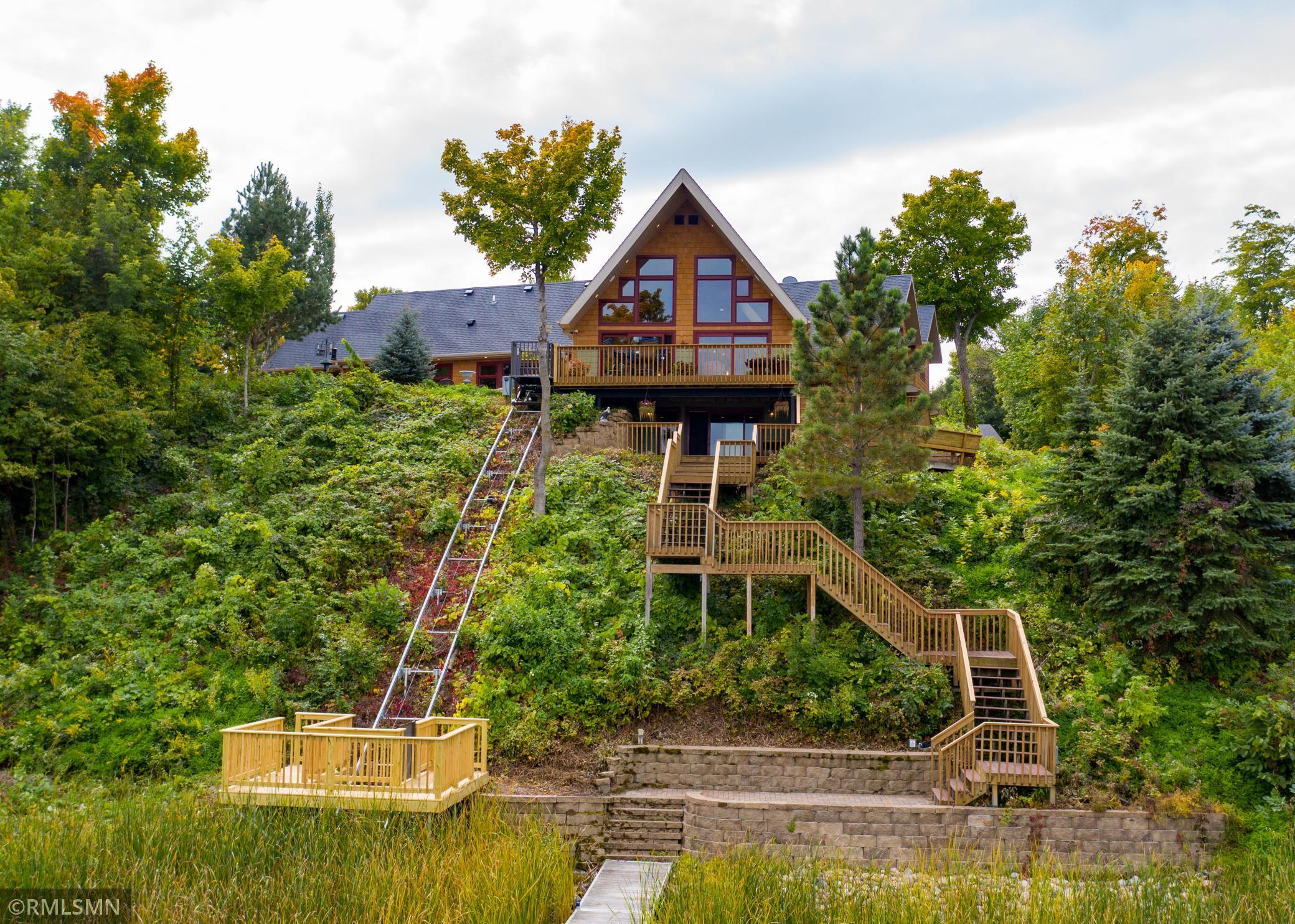 Real Estate, Homes for Sale MLS5655243 Agent Listing by Karissa