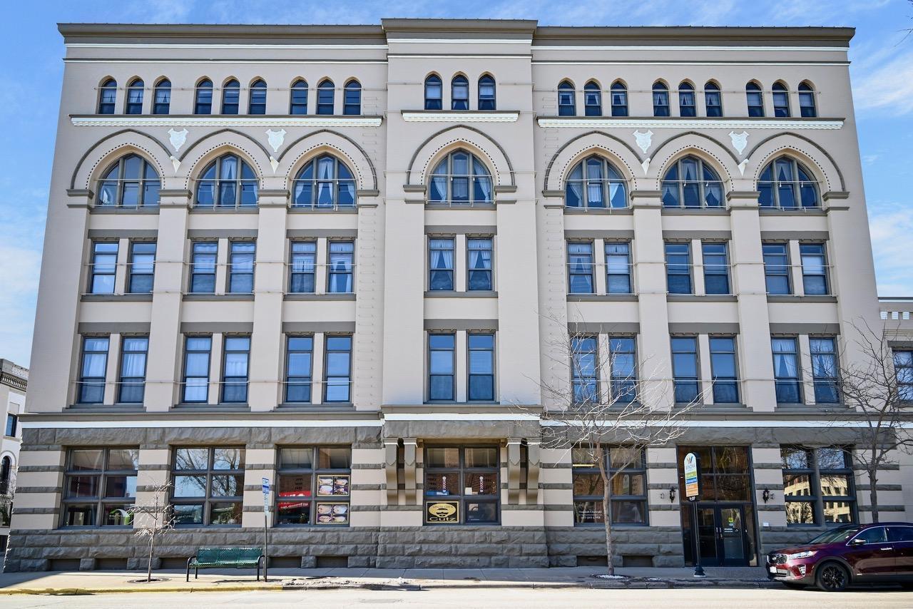 157 W 3rd Street, Winona, MN