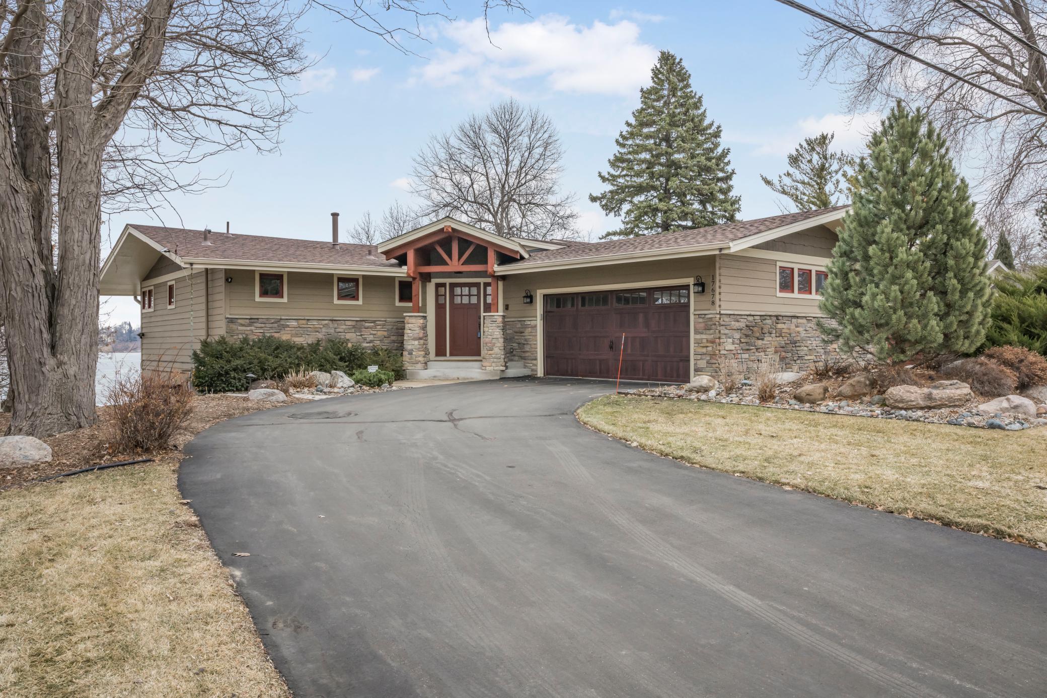 17678  83rd Avenue N, Maple Grove, MN