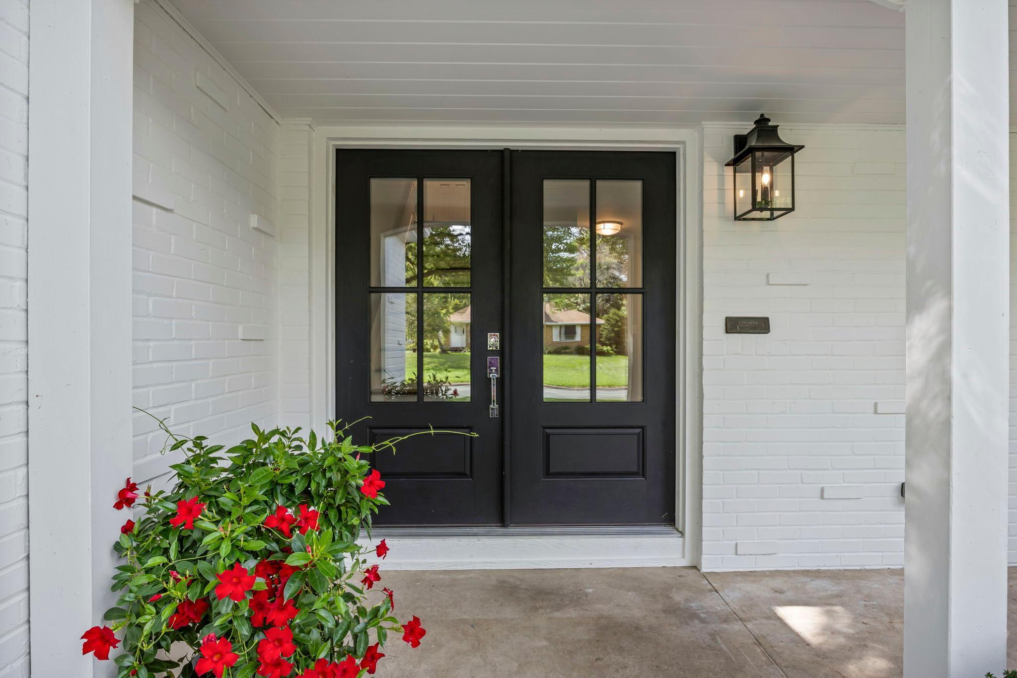 6832  Creston Road, Edina, MN