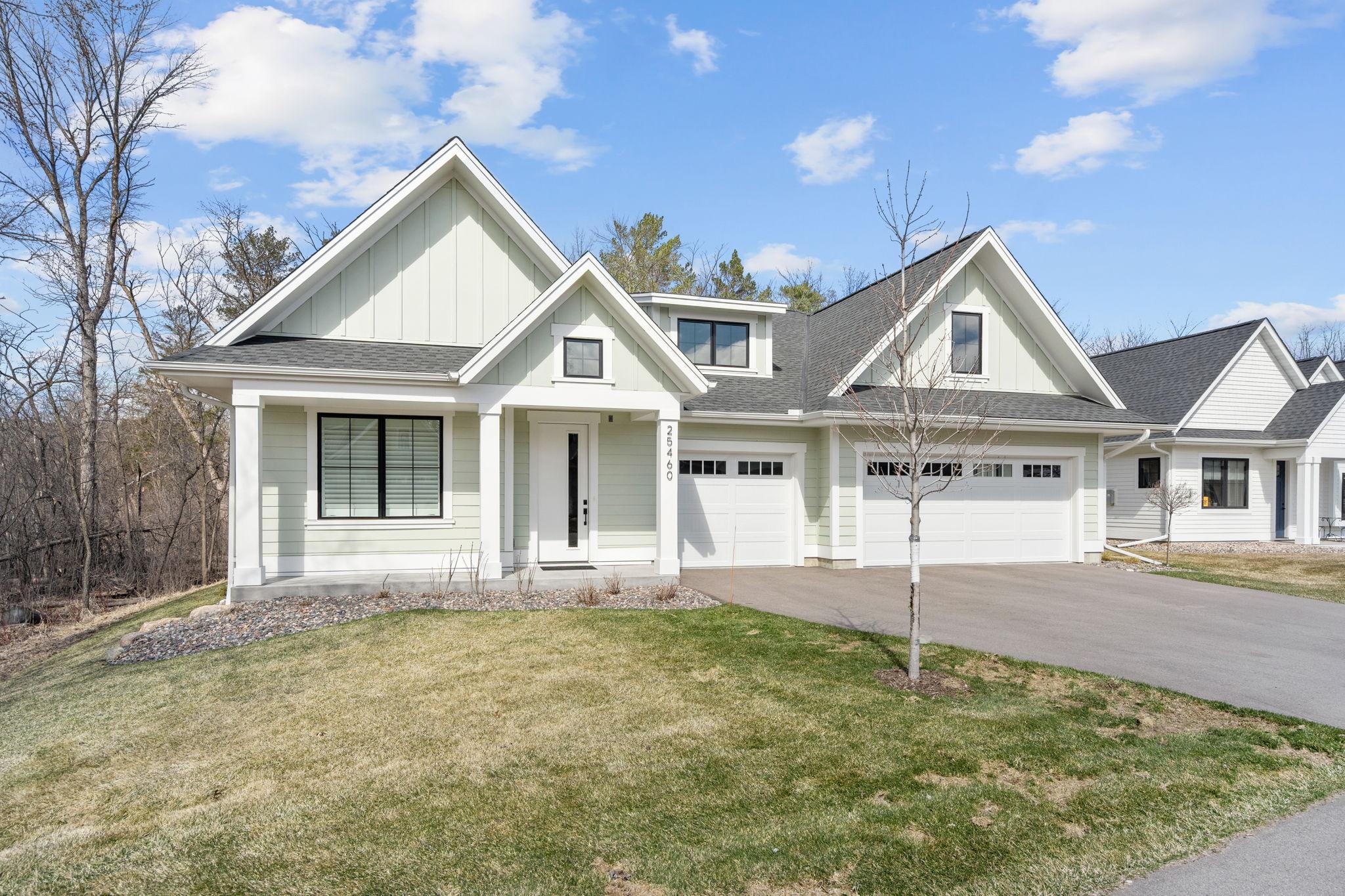 25460  Park Lane, Excelsior, MN