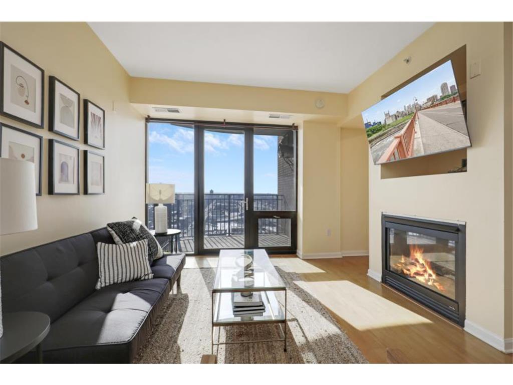 500 E Grant Street, Minneapolis, MN